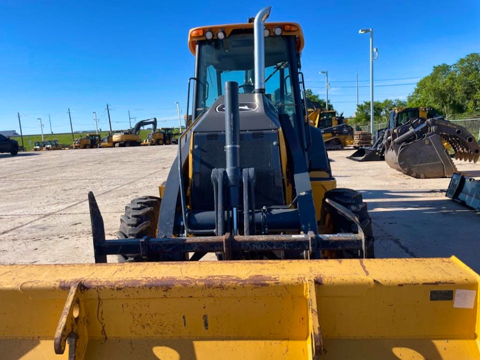 John Deere 410L