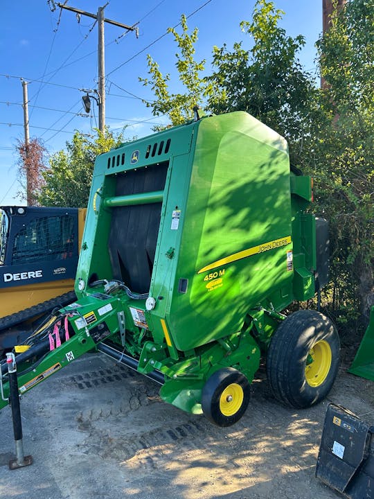 John Deere 450M