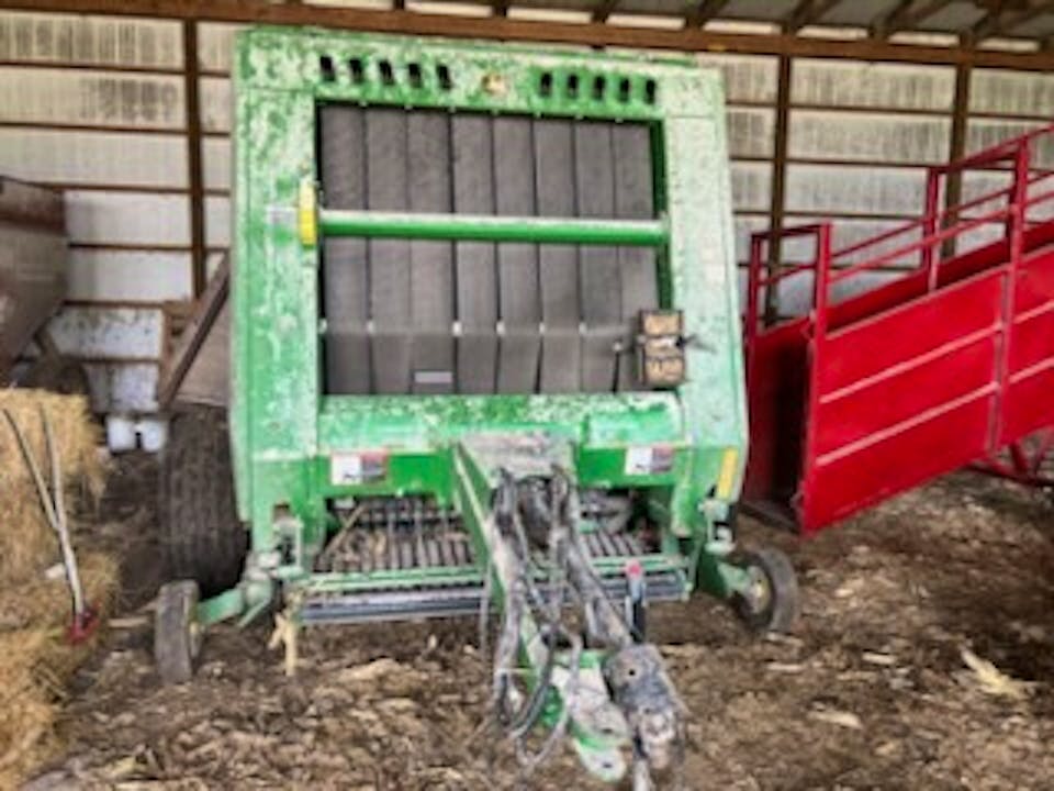 John Deere 560M