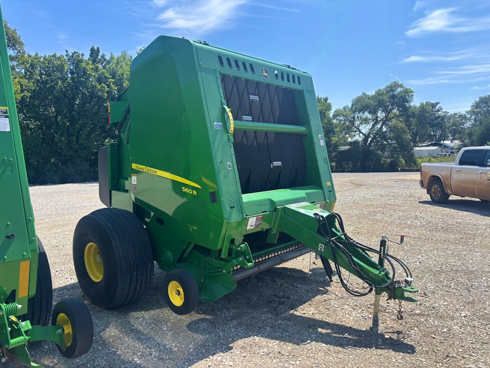 John Deere 560R