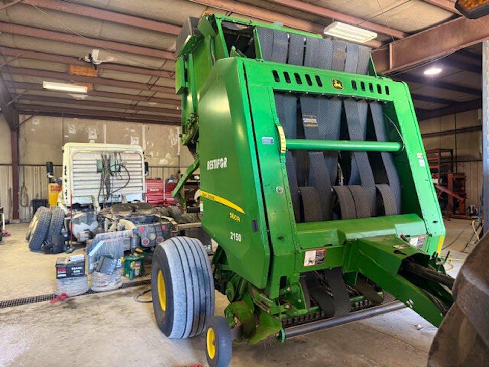 John Deere 560R