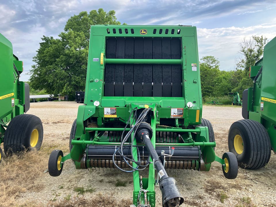 John Deere 560R Precutter