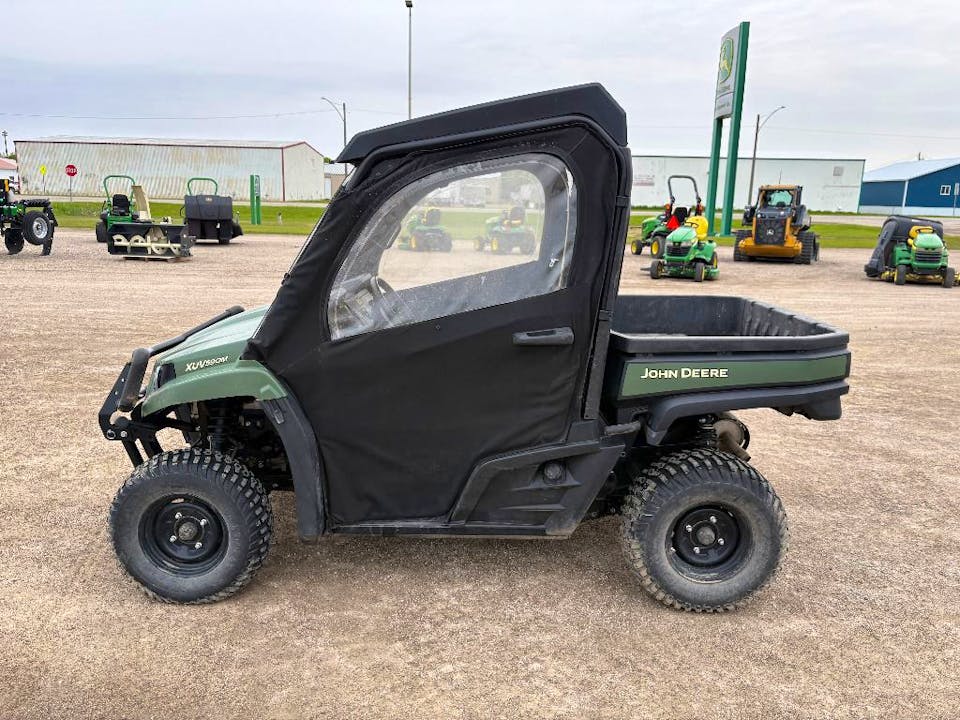John Deere 590I