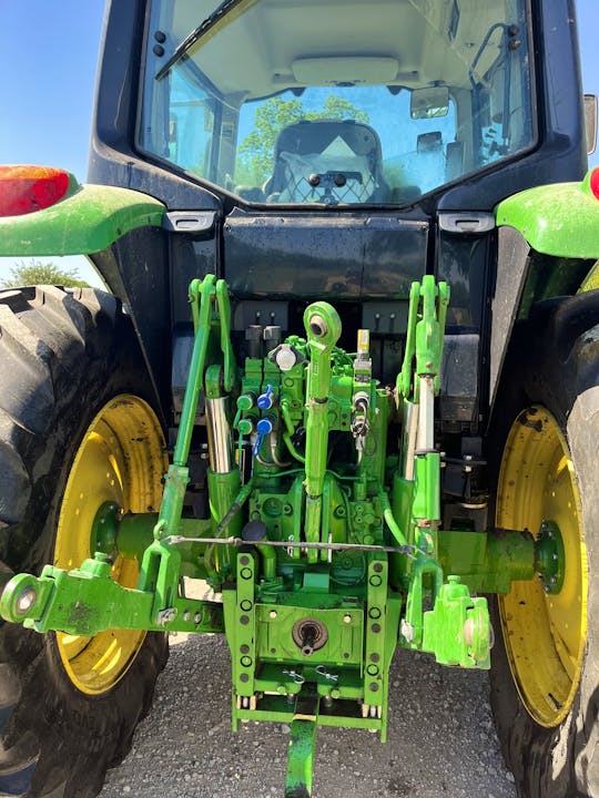 John Deere 6130M