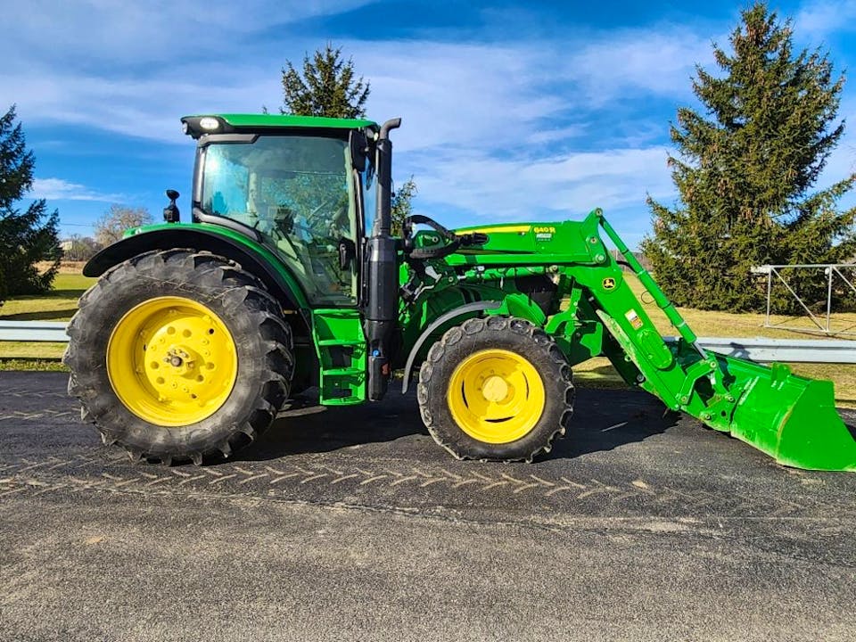 John Deere 6130R