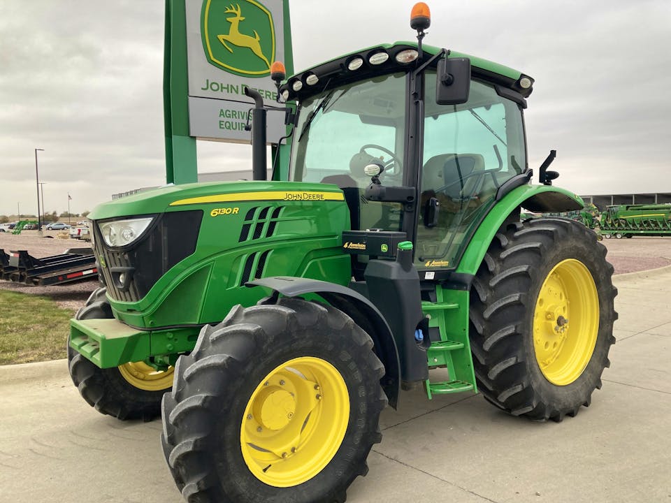 John Deere 6130R