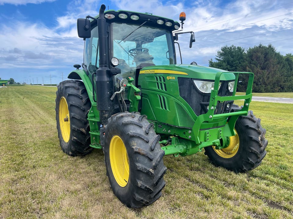 John Deere 6130R