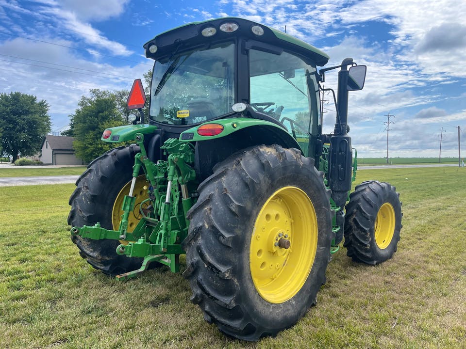 John Deere 6130R