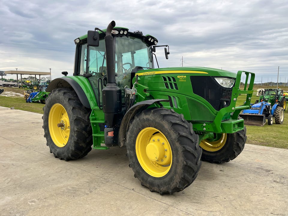 John Deere 6145M