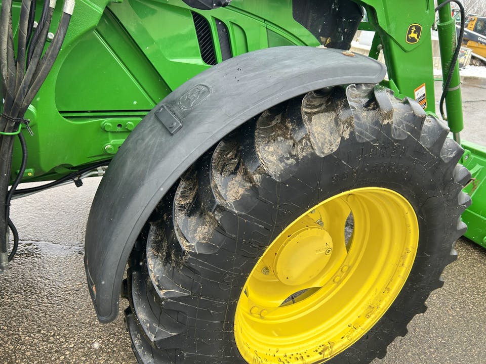 John Deere 6155M