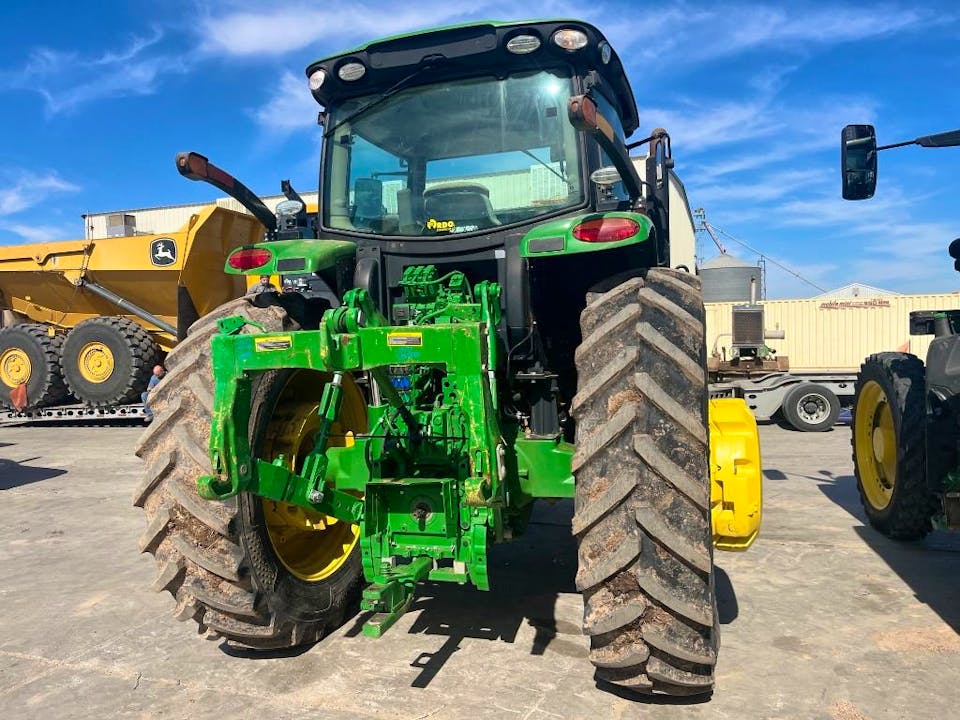 John Deere 6175R