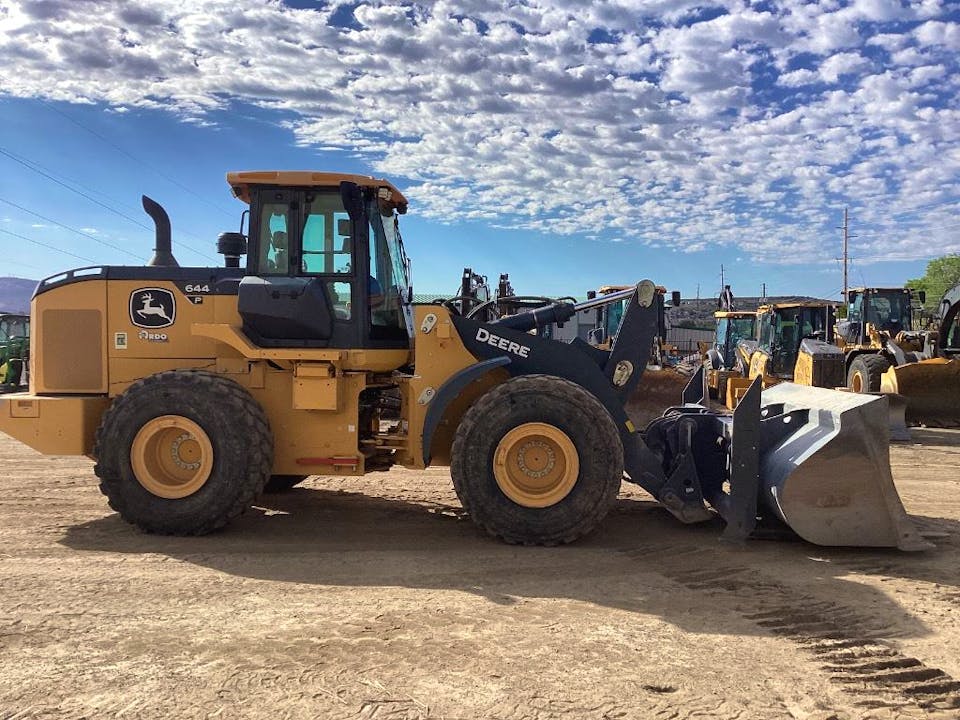 John Deere 644P
