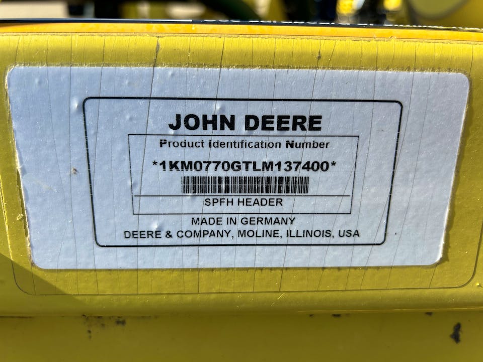 John Deere 770