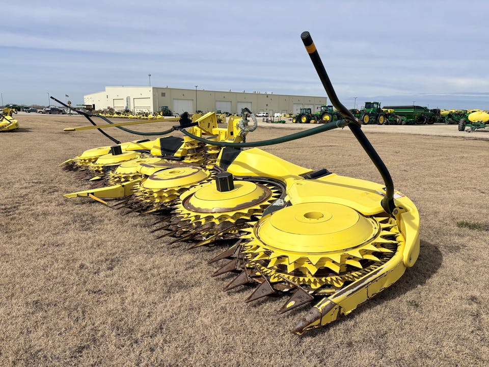 John Deere 772