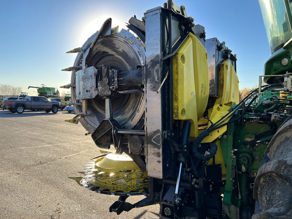 John Deere 772