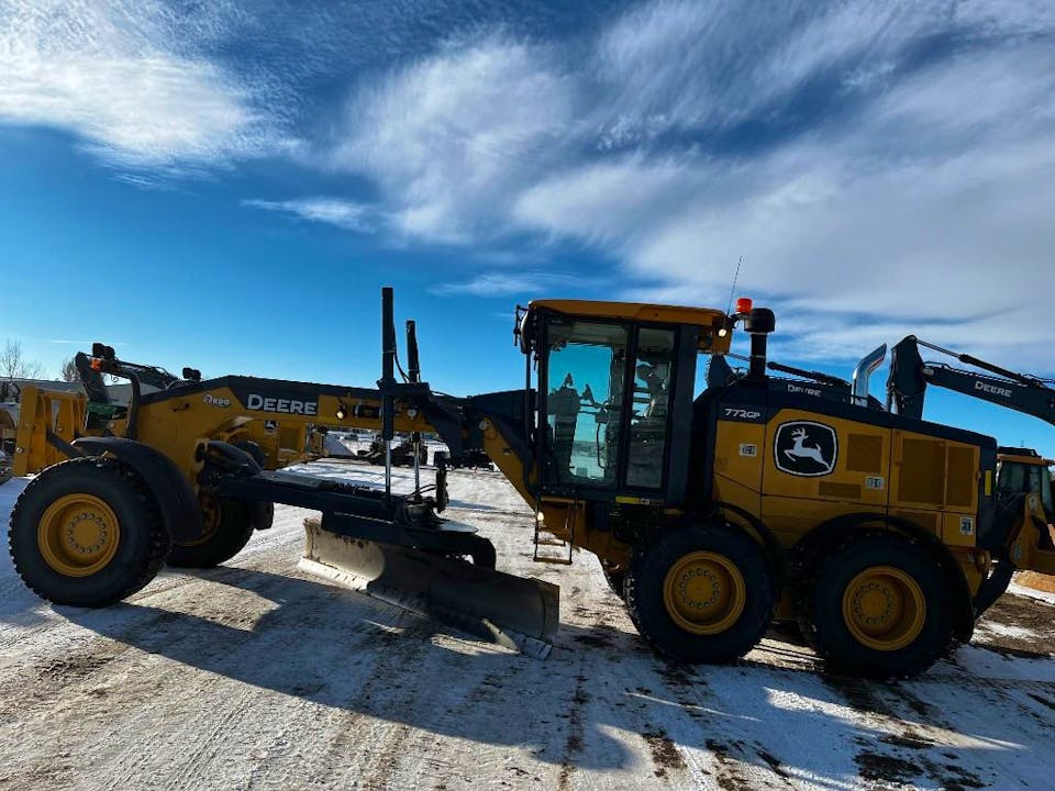 John Deere 772G