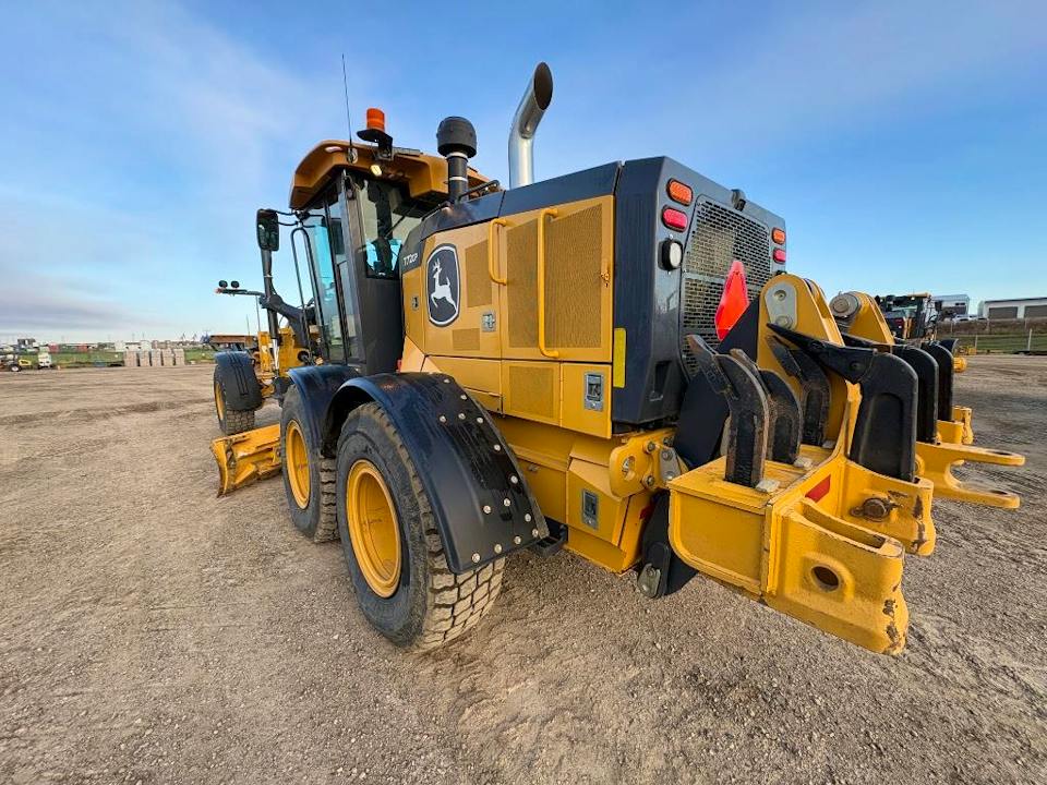 John Deere 772G