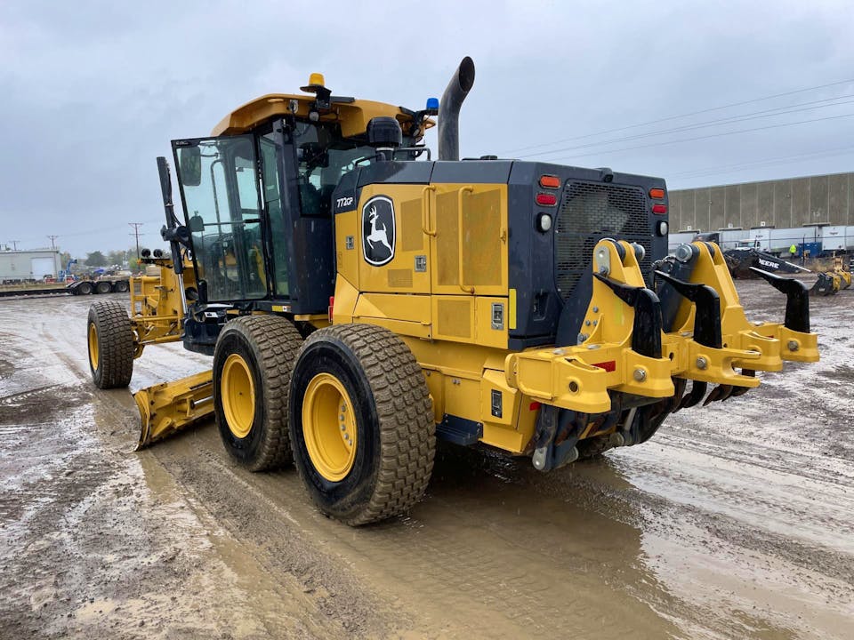 John Deere 772GP
