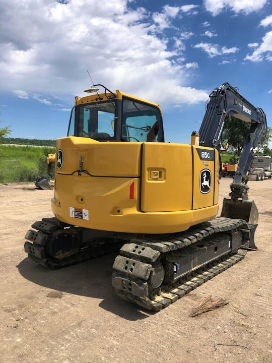 John Deere 85G