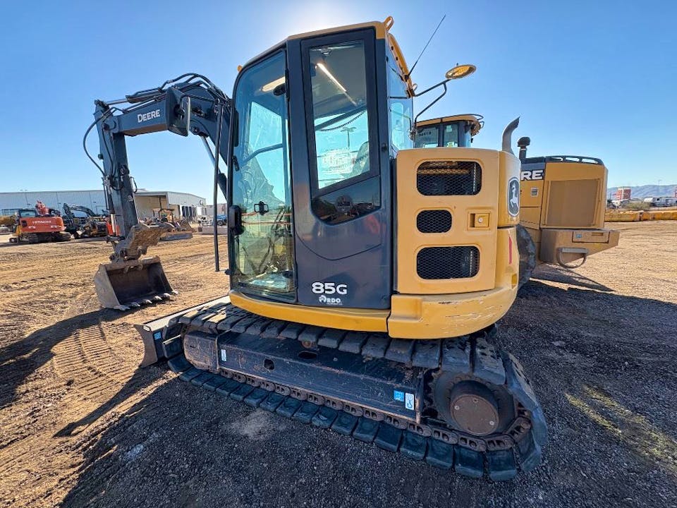 John Deere 85G