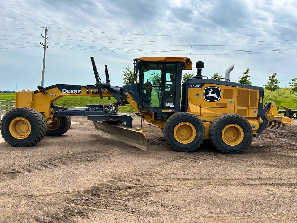 John Deere 872G