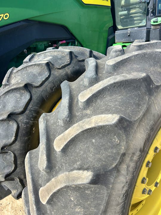 John Deere 8R 370