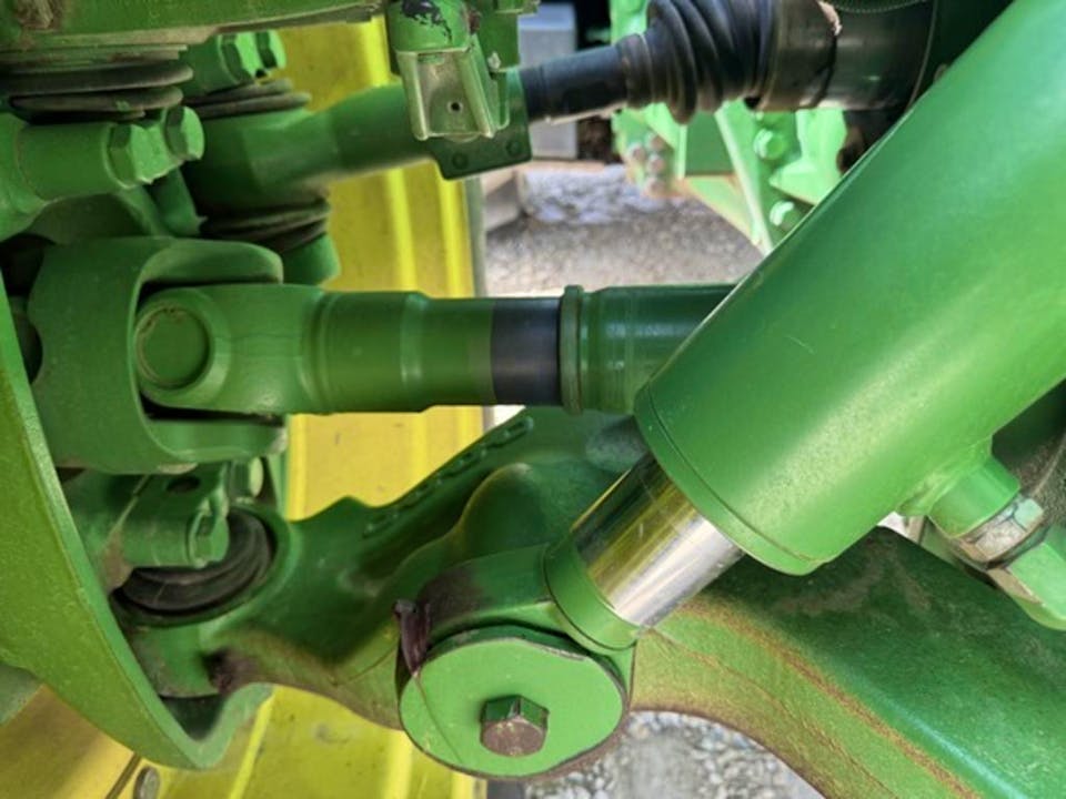 John Deere 8R 410