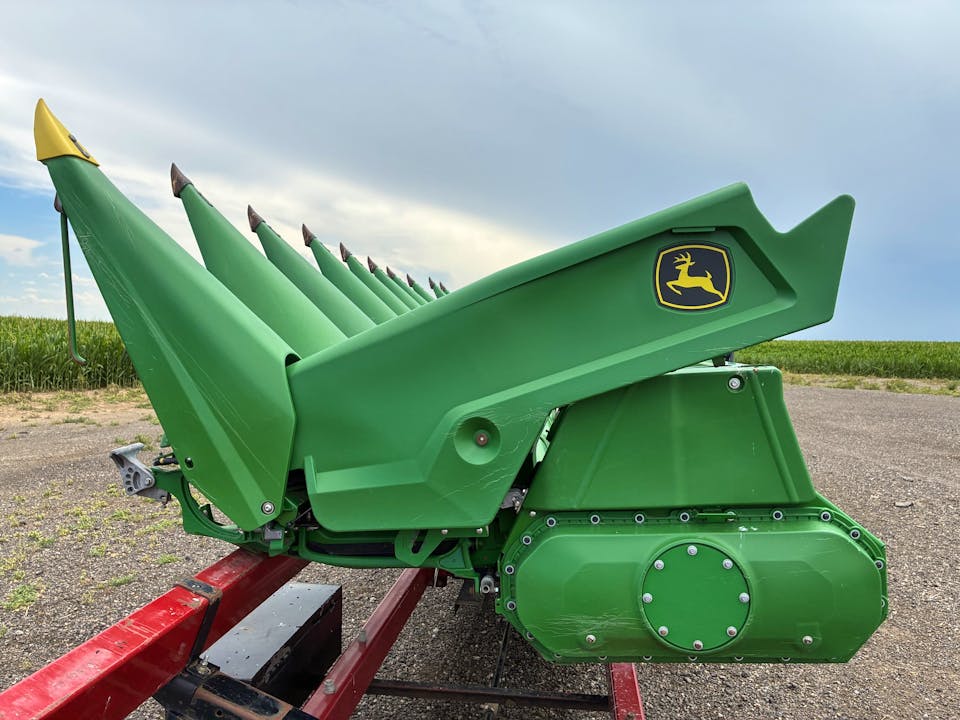 John Deere C12F