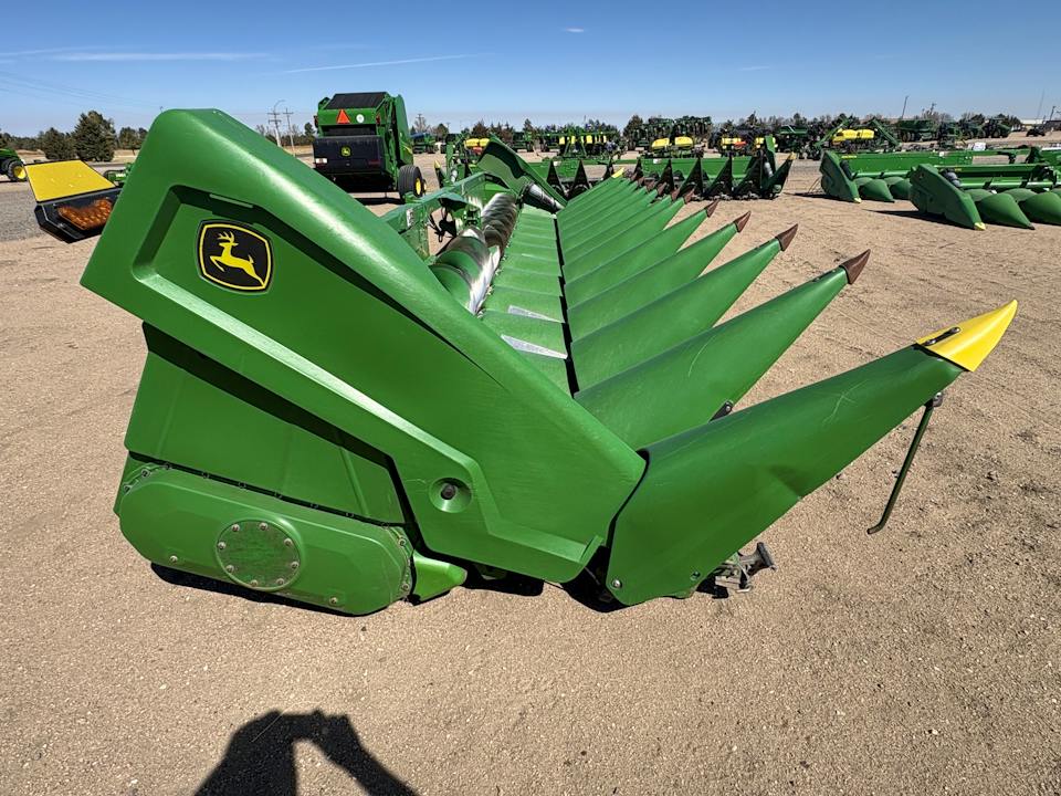 John Deere C12R