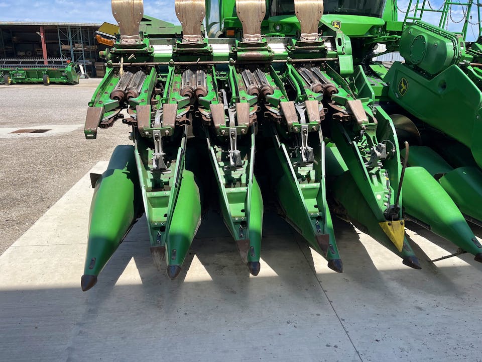 John Deere C18F