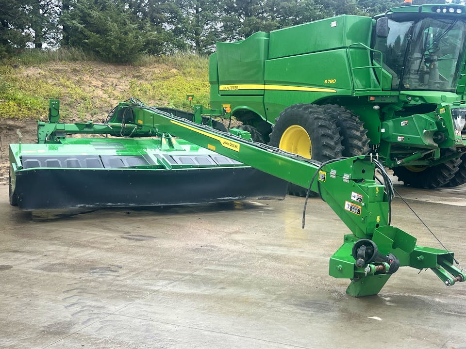 John Deere C450