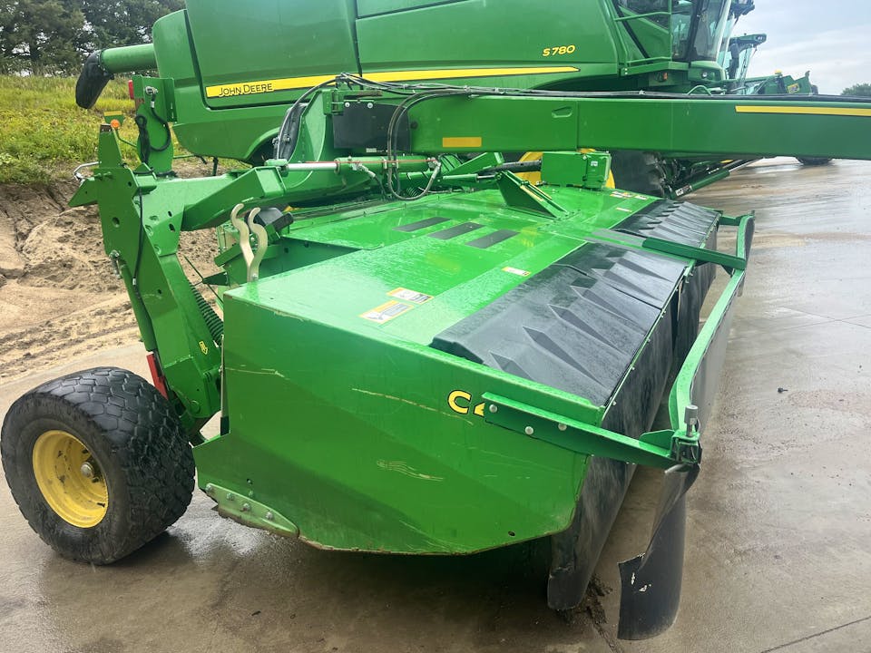 John Deere C450
