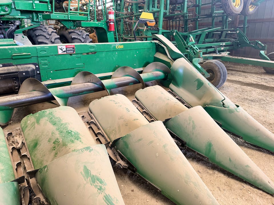 John Deere C8R