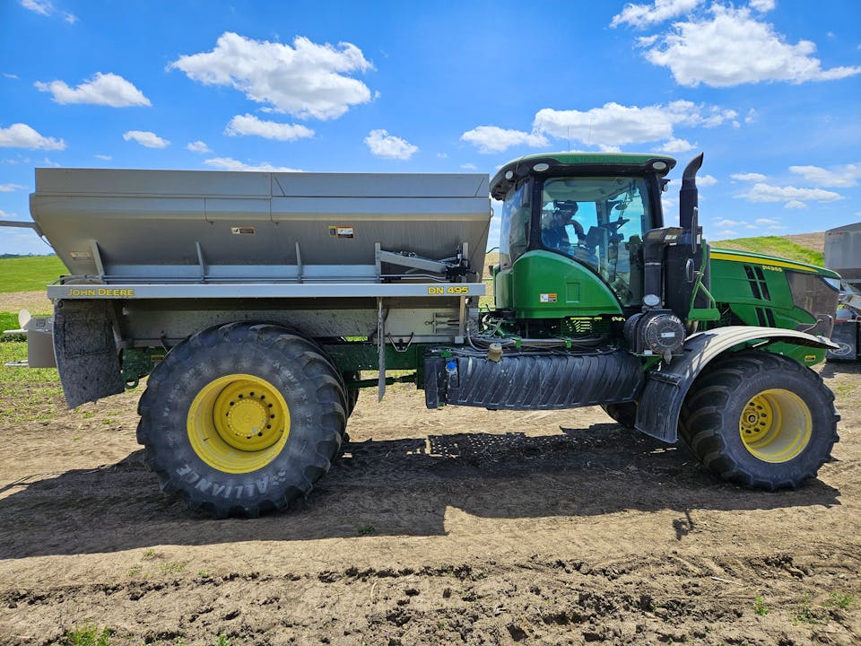 John Deere F4365