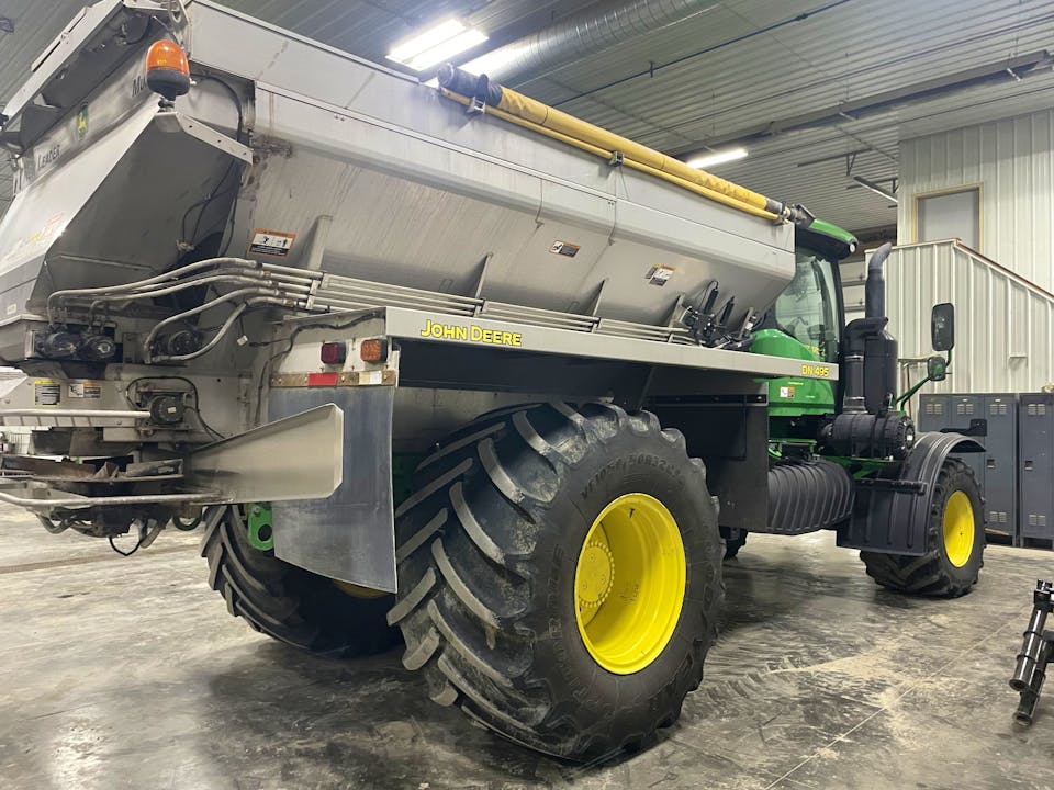 John Deere F4365