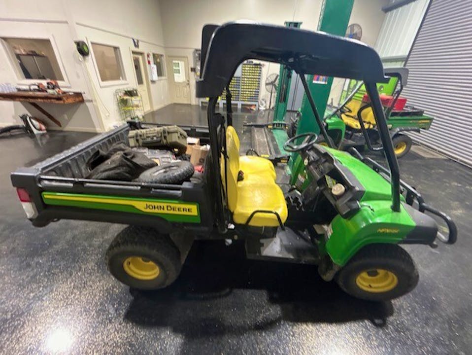 John Deere HPX615E