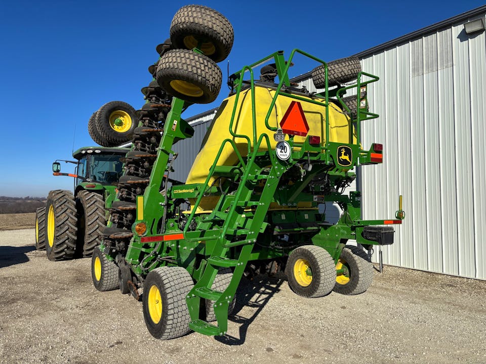 John Deere N536C