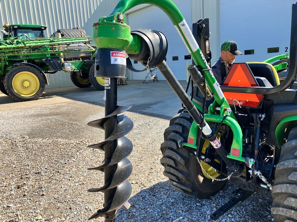 John Deere PHD100
