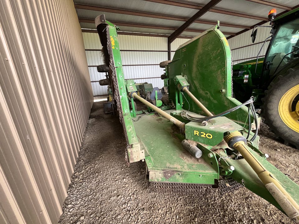 John Deere R20