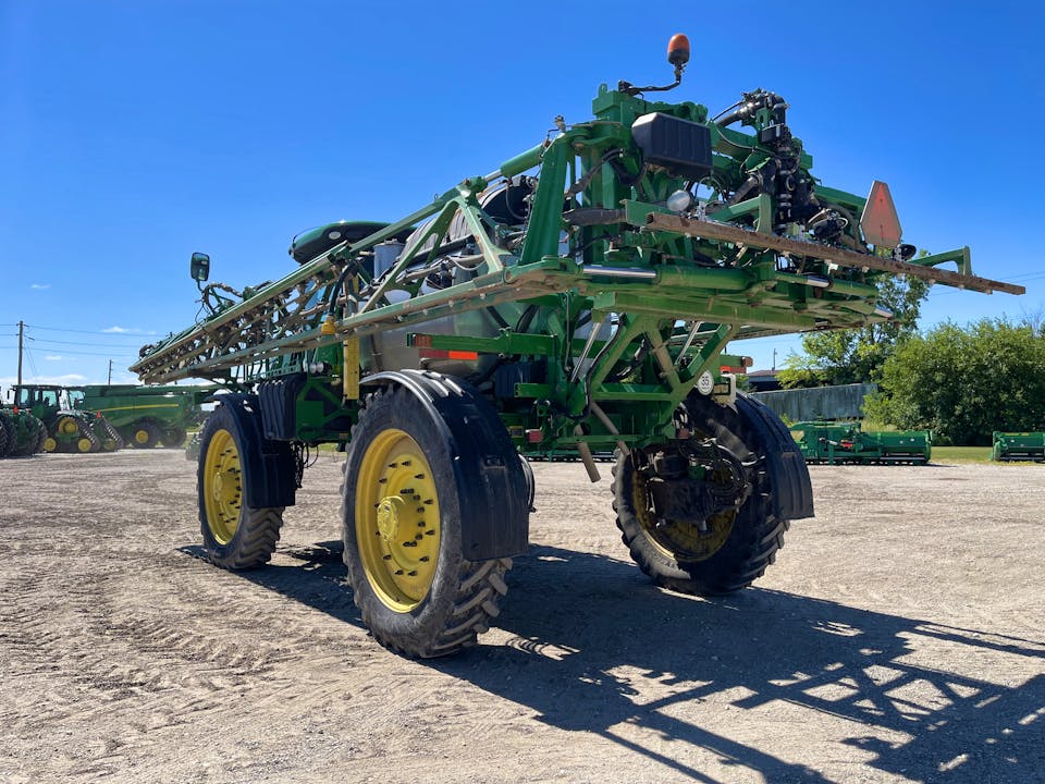 John Deere R4045