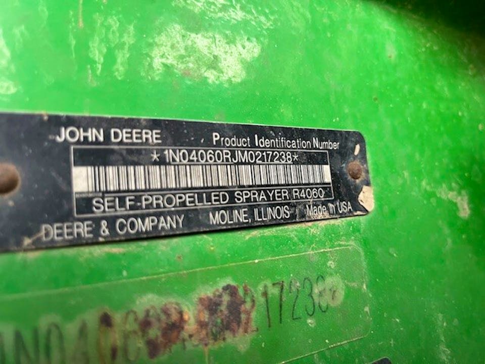 John Deere R4060