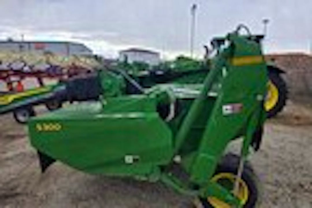 John Deere S300