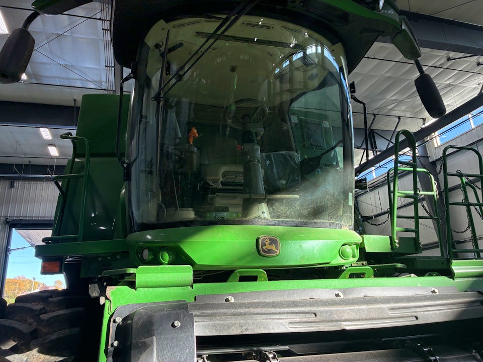 John Deere S780