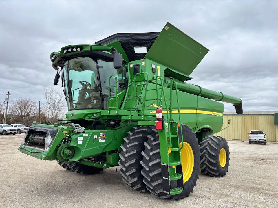 John Deere S780