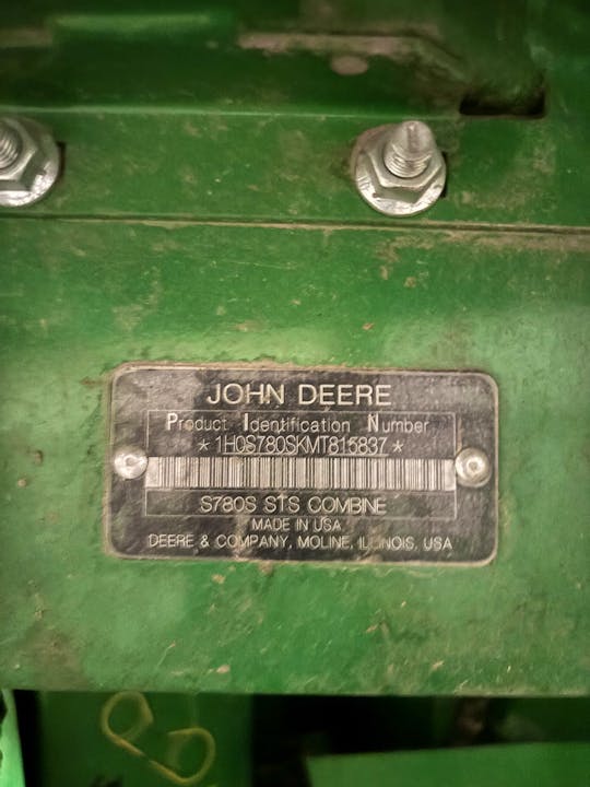 John Deere S780