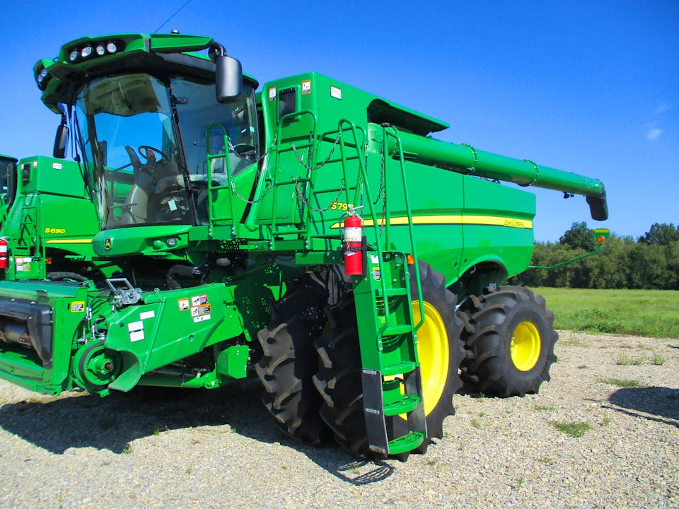 2021-john-deere-s790-647414