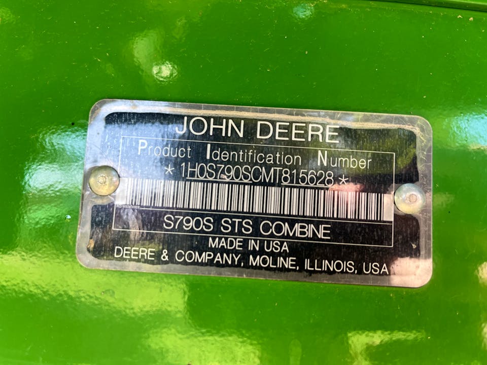 John Deere S790
