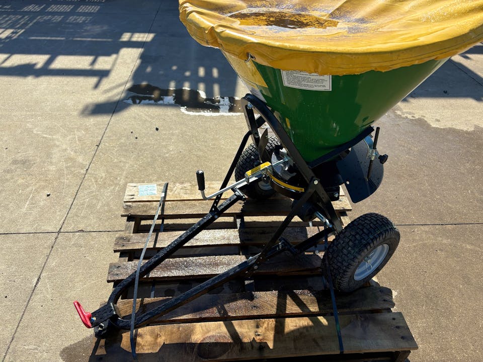 John Deere SS1022B