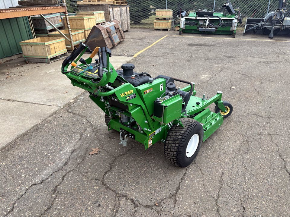 John Deere W36R