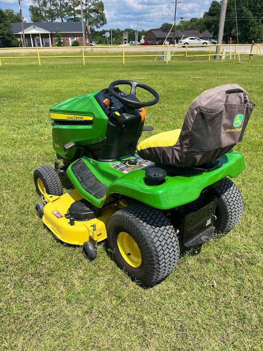 John Deere X350